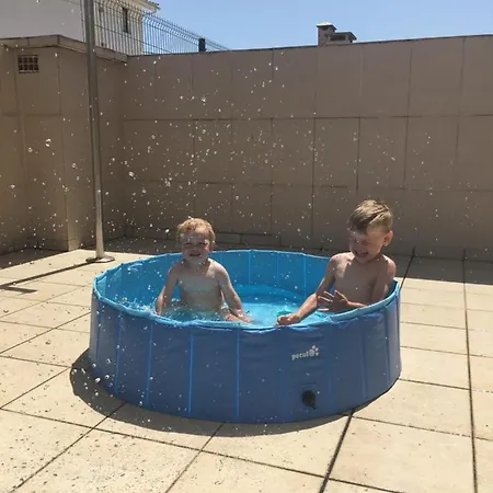 A 2 Passos - 2 Min From - Big Terrace - Kids-friendly